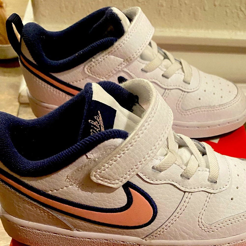 Nike Court Borough Low 2 SE1